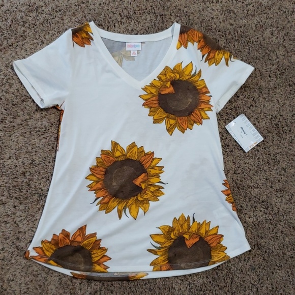 LuLaRoe Tops - Brand New LuLaRoe Sunflower 🌻 Christy Tee